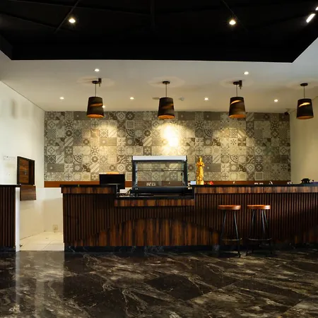 Hotel Brothers Solo-2
