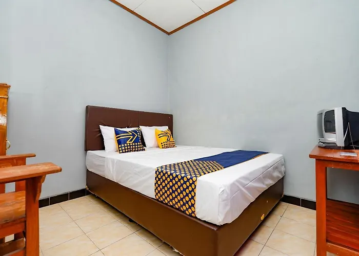 Spot On 2821 Griya Kawula Syariah Hotel Surakarta 